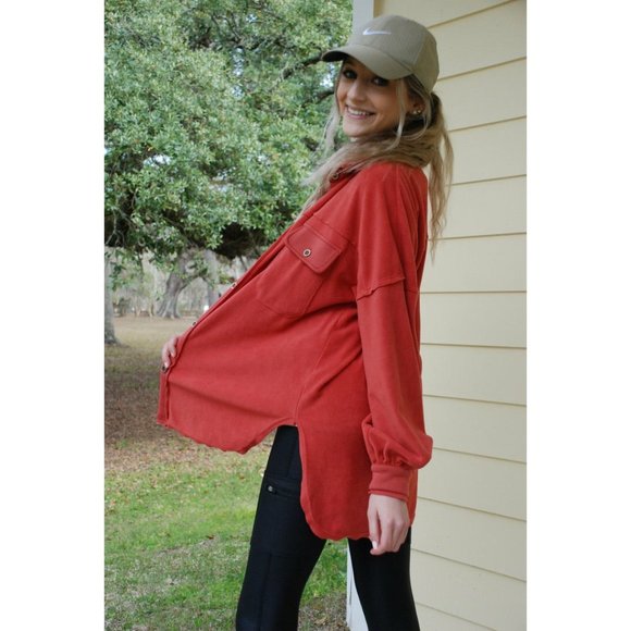 Red Shacket - Picture 2 of 4